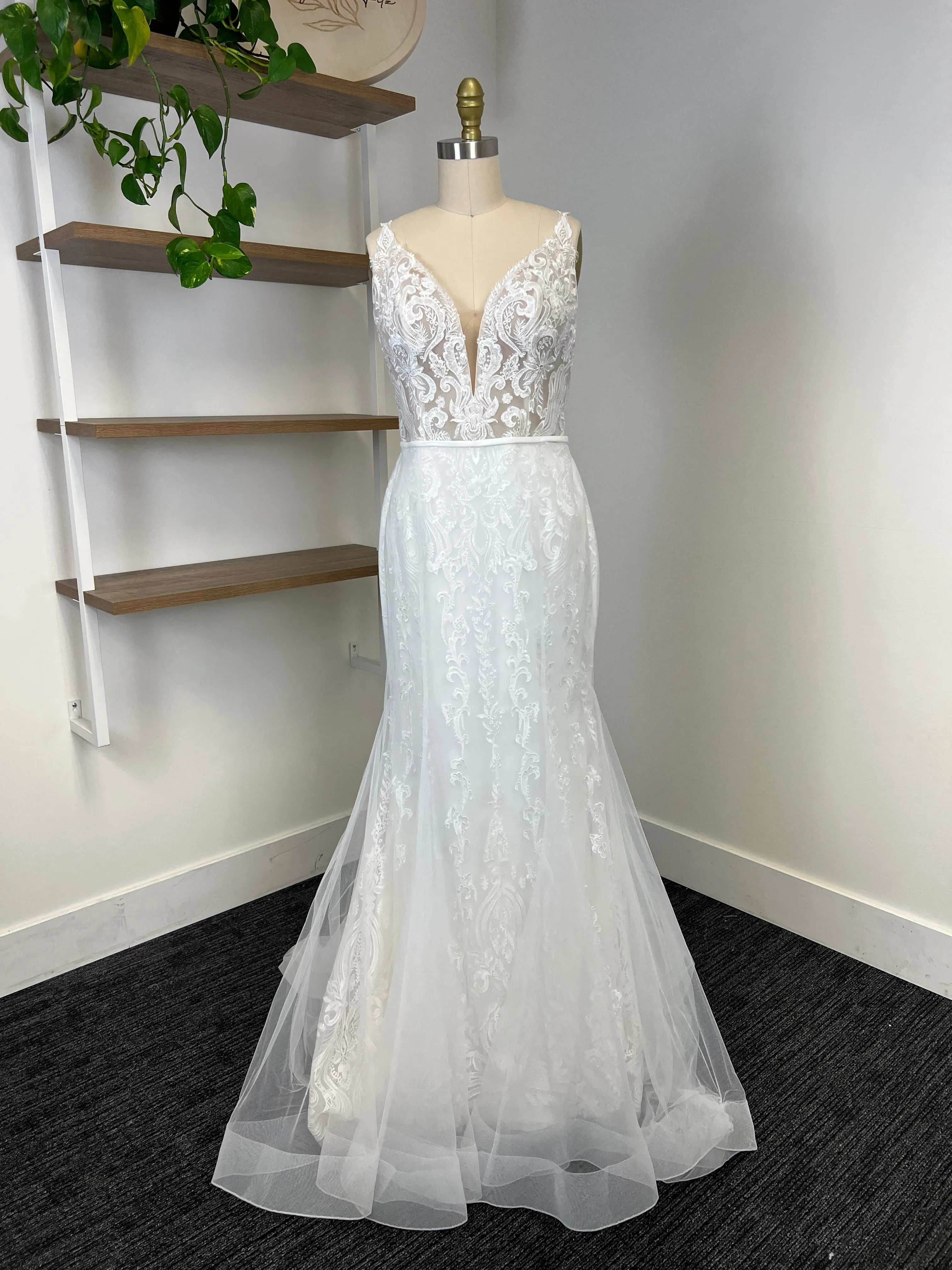 A / Morilee 2385 Carmen Size 12