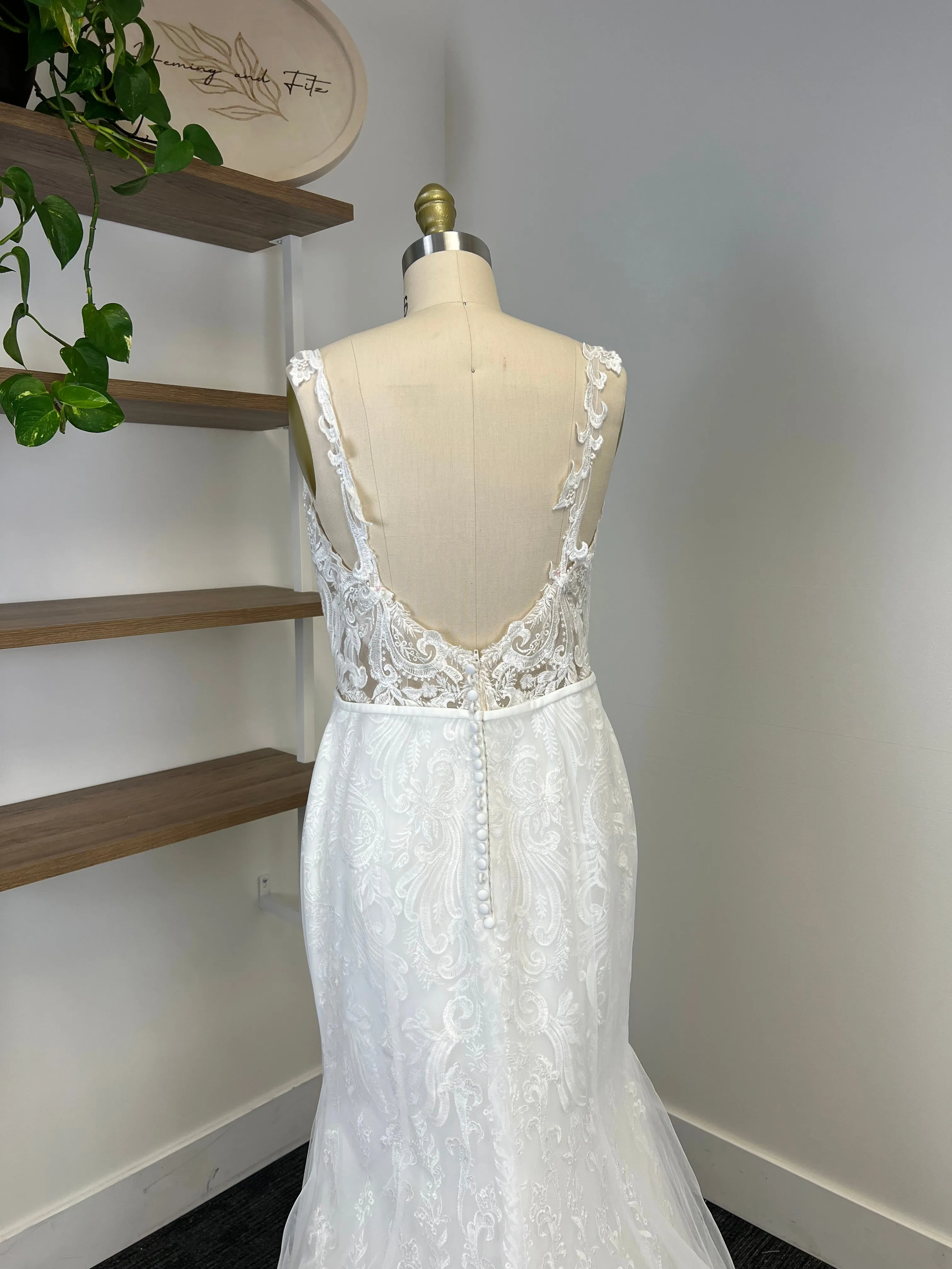 A / Morilee 2385 Carmen Size 12