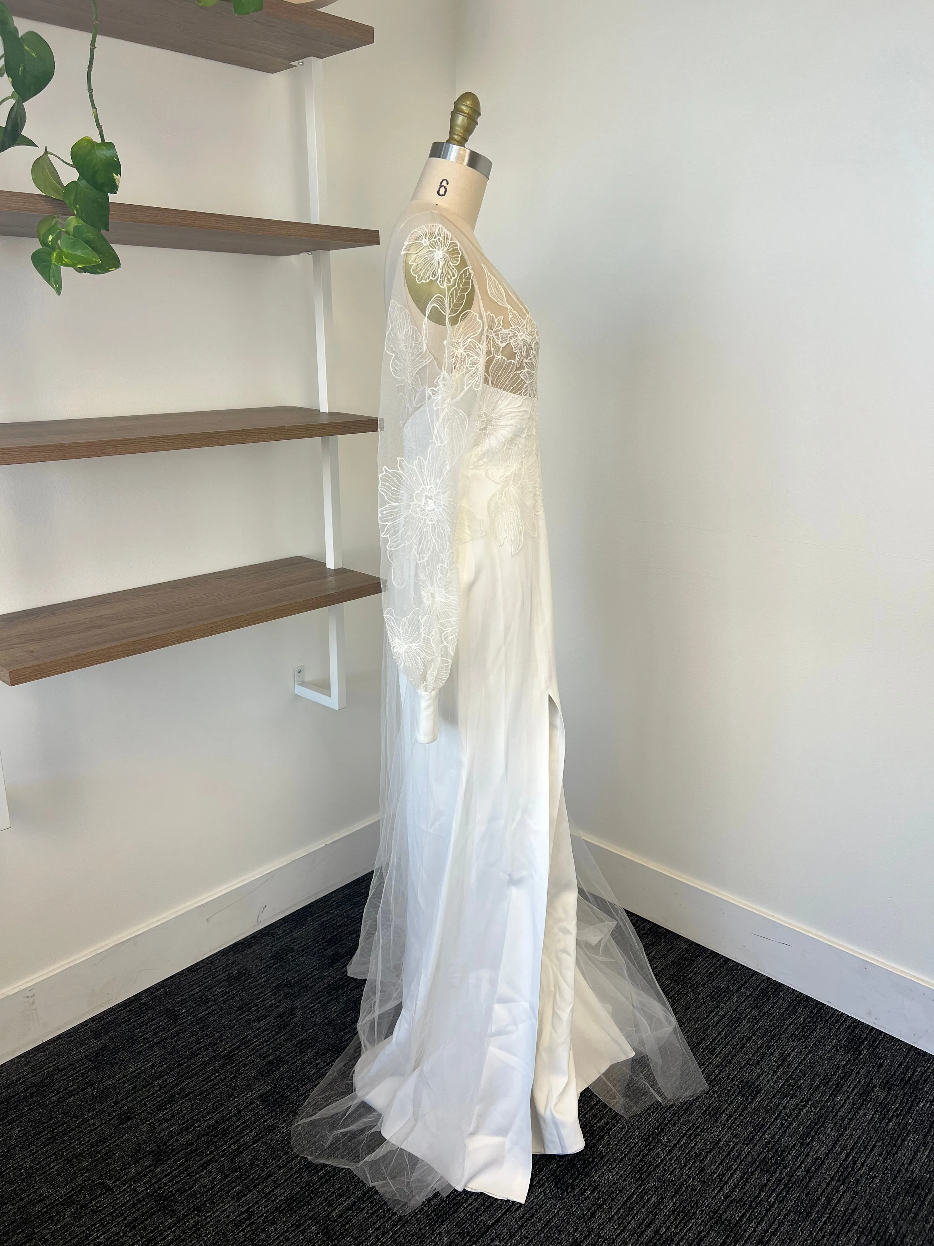 A / Rime Arodaky Circe Size 8