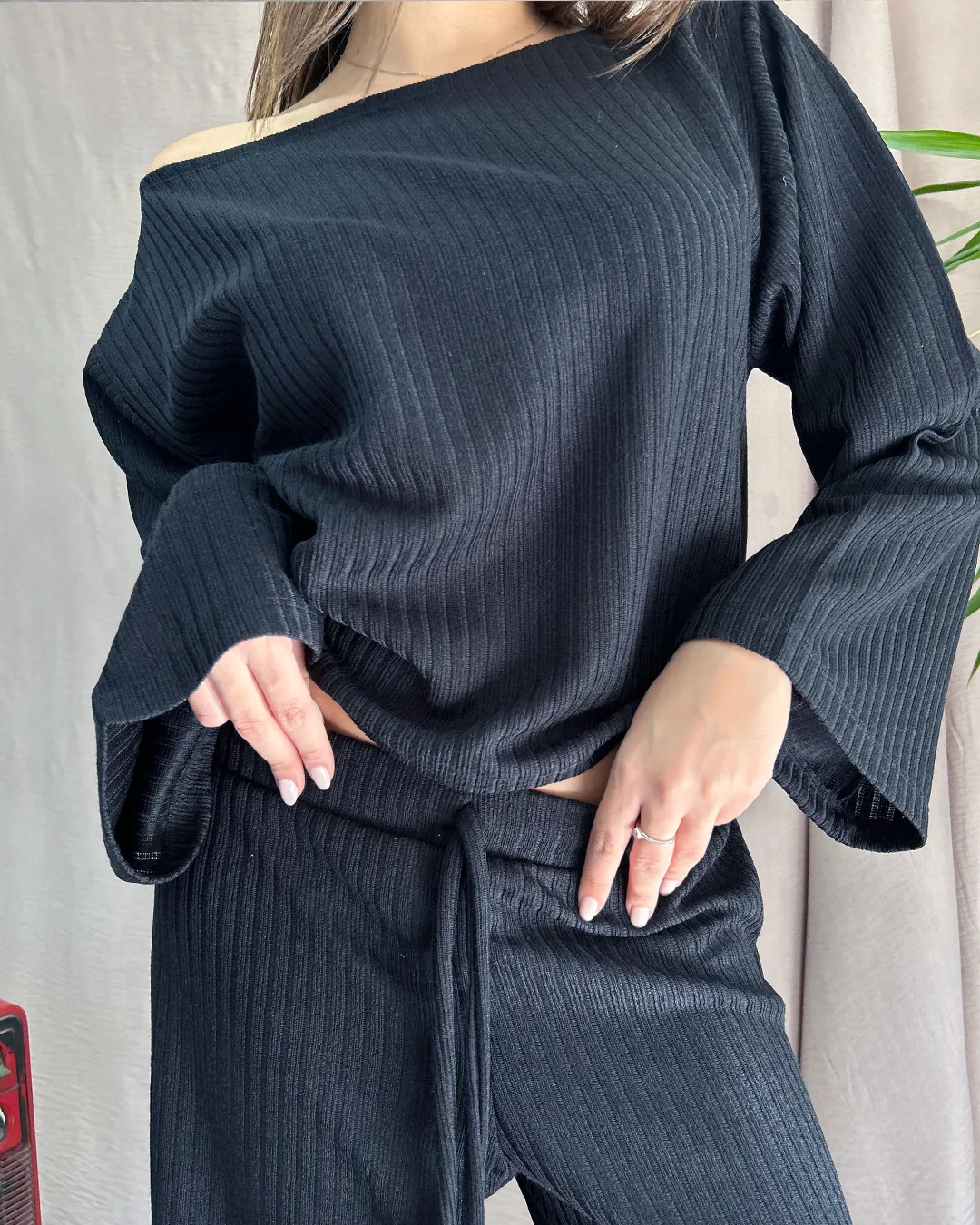 Black Ribbed Set