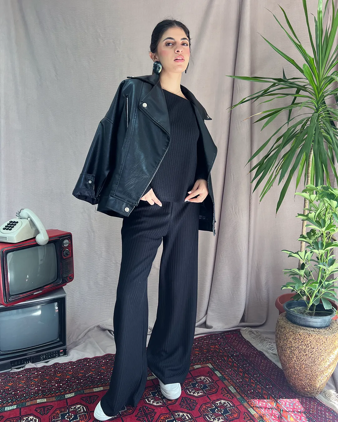 Black Ribbed Set