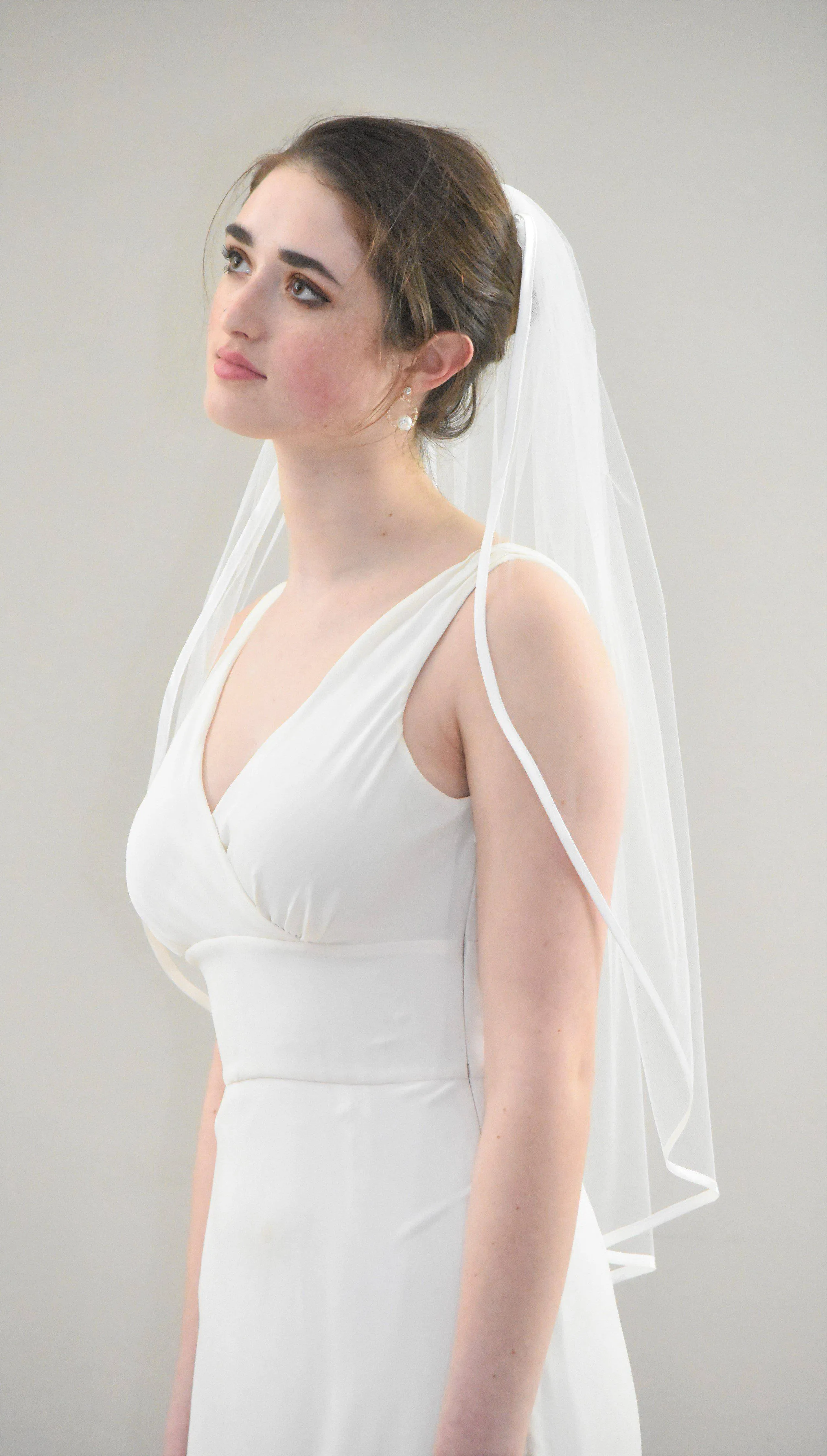 Sheer Elbow Length Veil with 1/4" Stain Edge